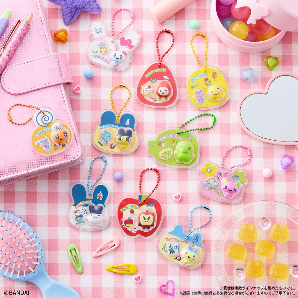 Tamagotchi 包裝公仔吊飾 & 軟糖 食玩 (一盒 12包)
