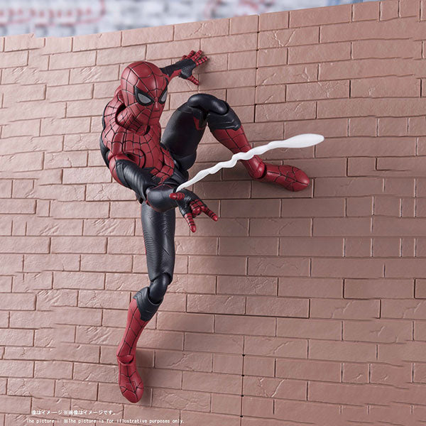 S.H.Figuarts Spider-Man Upgrade Suit Far From Home Bandai Figure