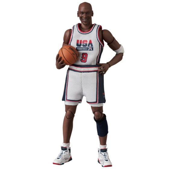 MAFEX No. 132 米高佐敦 (1992 TEAM USA)