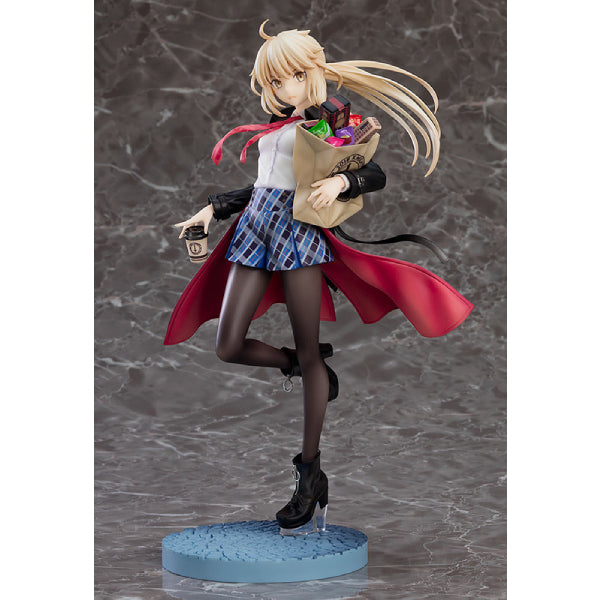 Saber/阿爾托莉亞·潘德拉剛[Alter] 英靈旅裝 Ver.