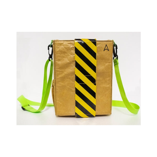 GSC 大童澄瞳 原創設計 紙箱側背包