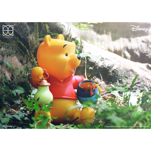 Herocross Disney HVS#026 12" Vinyl Winnie the Pooh with Lantern 小熊維尼