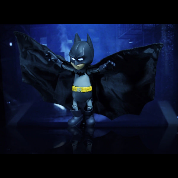 Herocross HMF#004 DC Batman LED Eyes Action Figure Wings Open Batsuit