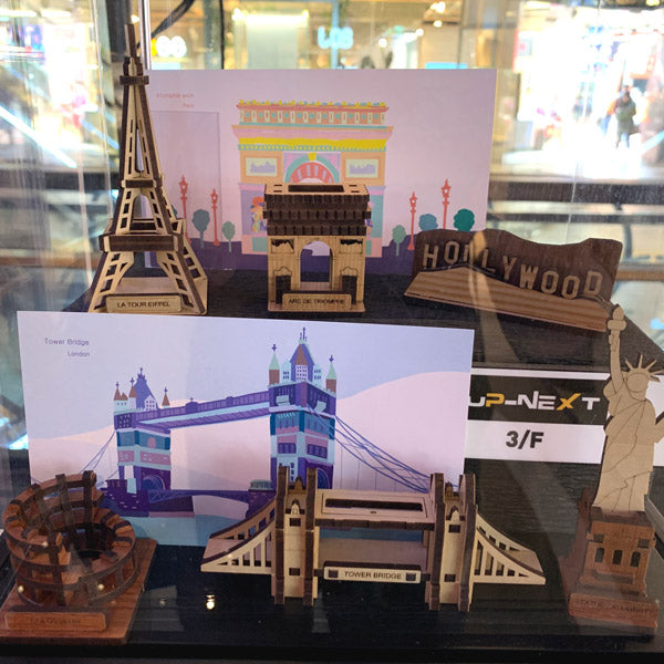 World Landmark Wood DIY 3D Puzzle & Postcard Paris Eiffel Tower | Assembled