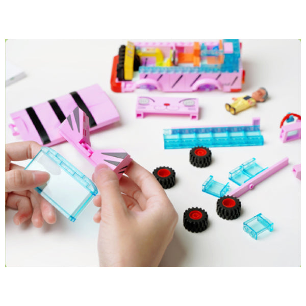 Qman - 蠟筆小新 貓咪校巴造型積木