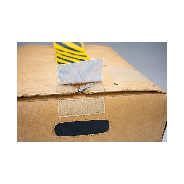 大童澄瞳 原創設計 泰維克 紙箱後背包