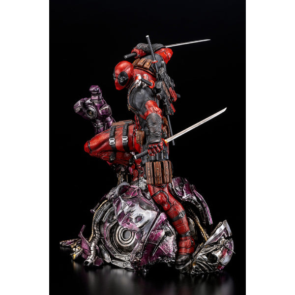 死侍 FINE ART STATUE SIGNATURE SERIES 雕像 -Featuring the Kucharek Brothers-