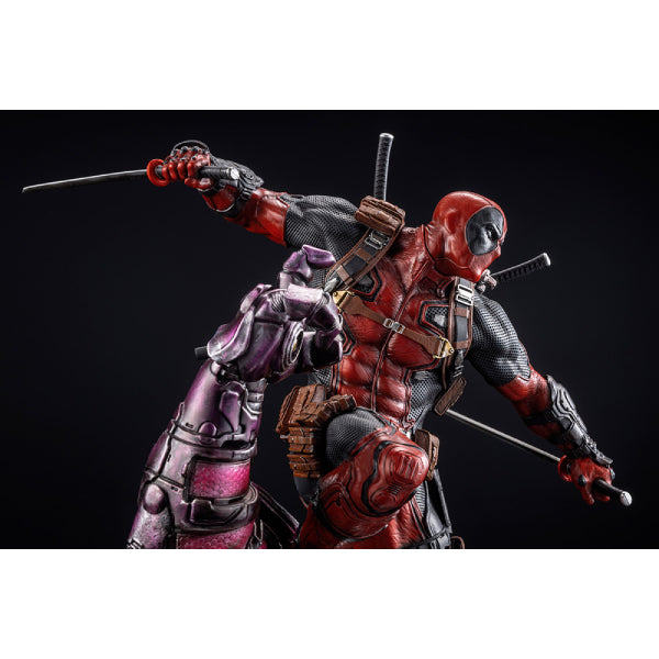 死侍 FINE ART STATUE SIGNATURE SERIES 雕像 -Featuring the Kucharek Brothers-